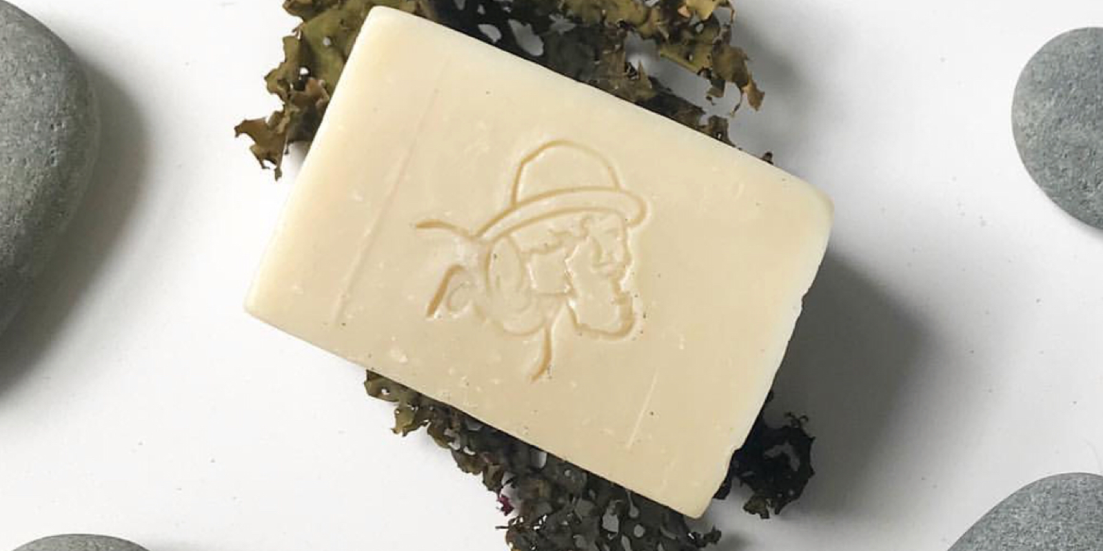 Natural Soap vs. Commercial Soap (What's The Difference?)