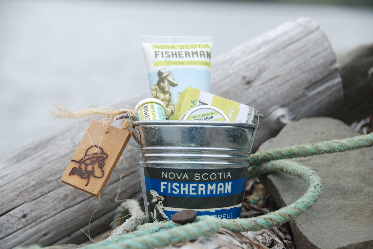 Captain&#39;s Gift Bucket - Nova Scotia Fisherman Sea Kelp Skincare 